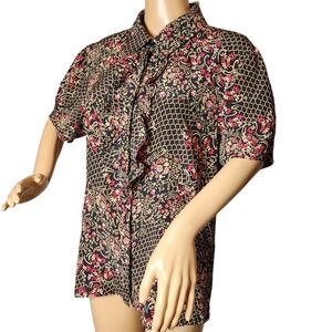 Pendleton 100% Silk floral button front floral blouse.